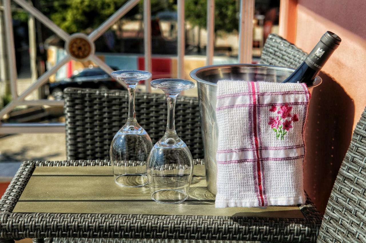 Brati II Beach Hotel Аркуди Экстерьер фото