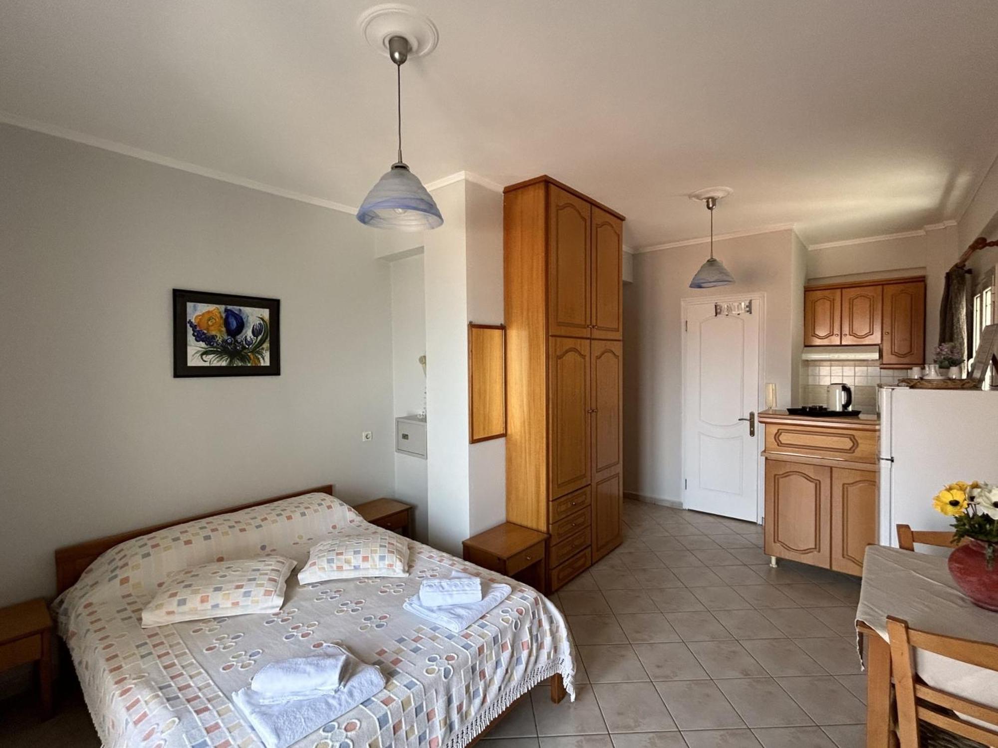 Brati II Beach Hotel Аркуди Экстерьер фото