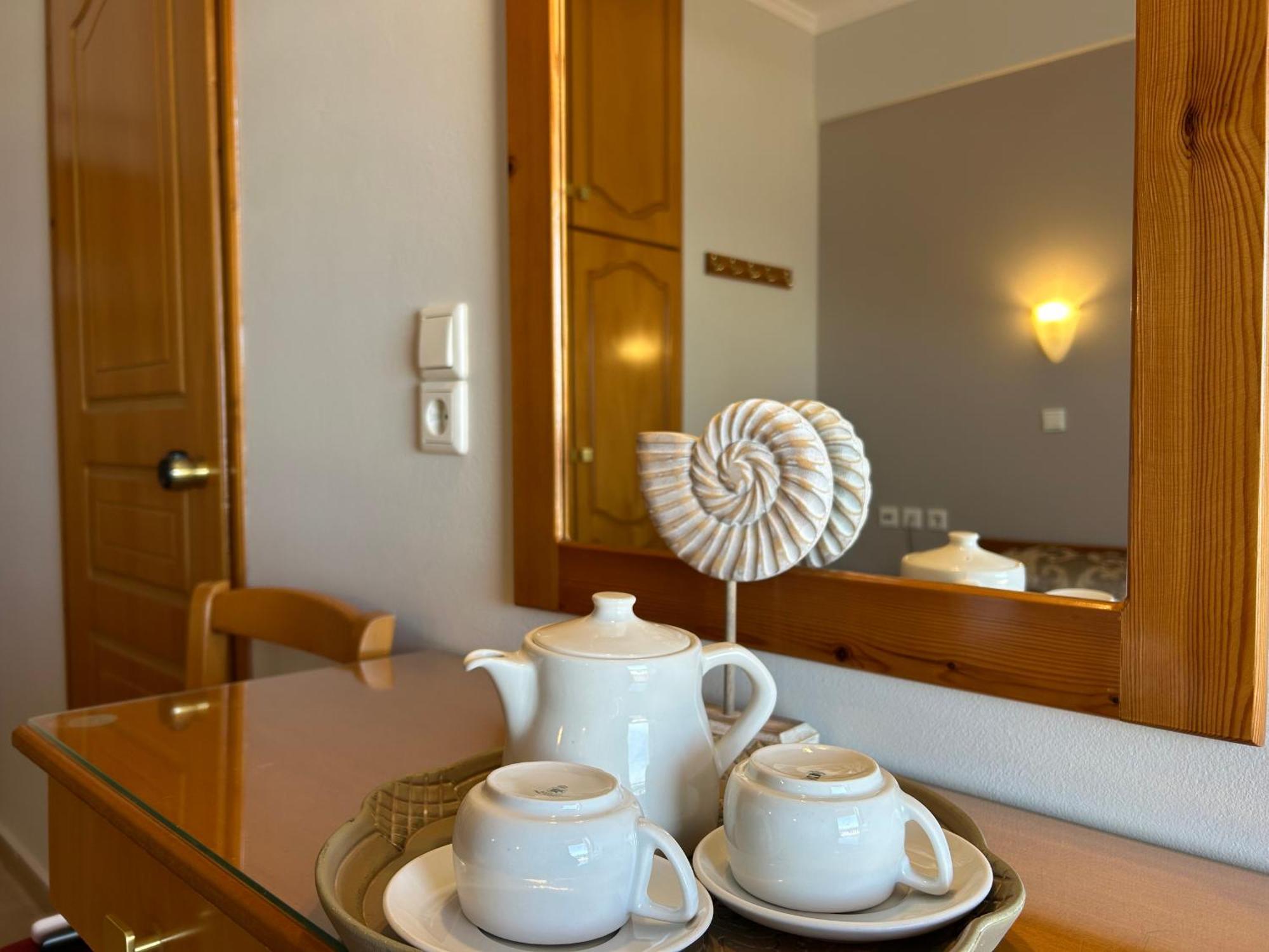 Brati II Beach Hotel Аркуди Экстерьер фото